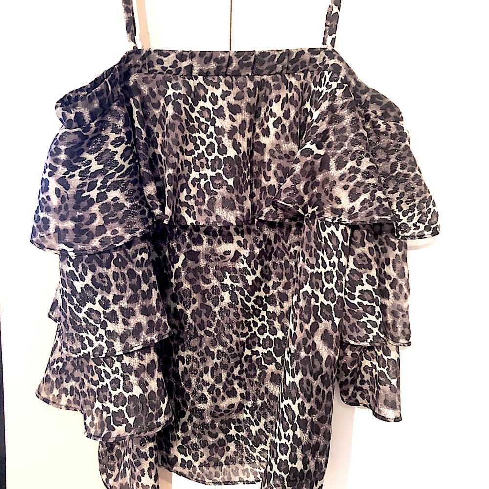 NWT. BCX off shoulder 3/4 sleeve w/adjustable strap top